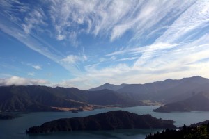 Morgendliches Wolkenspiel über dem Sound